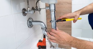 Сантехнические работы Назрань цена 475 руб. Услуги сантехника